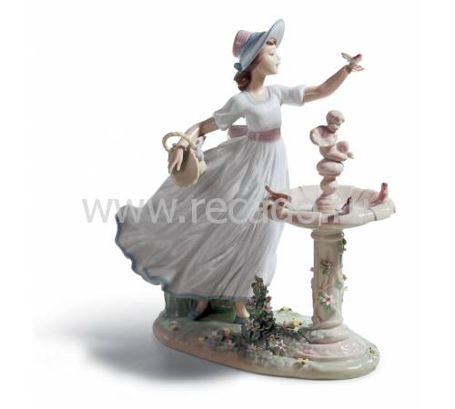 Статуэтка "Весенняя радость" Lladro 01006106