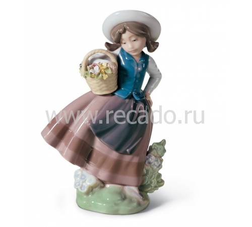 Статуэтка "Сладкий аромат" Lladro 01005221