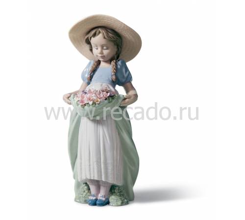 Статуэтка "Щедрое цветение" Lladro 01006756