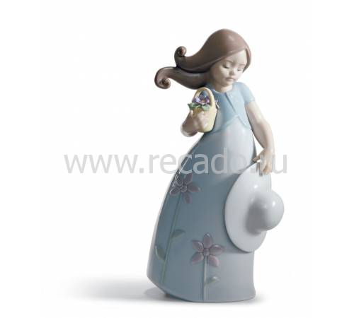 Статуэтка "Маленькая Фиалка" Lladro 01008043