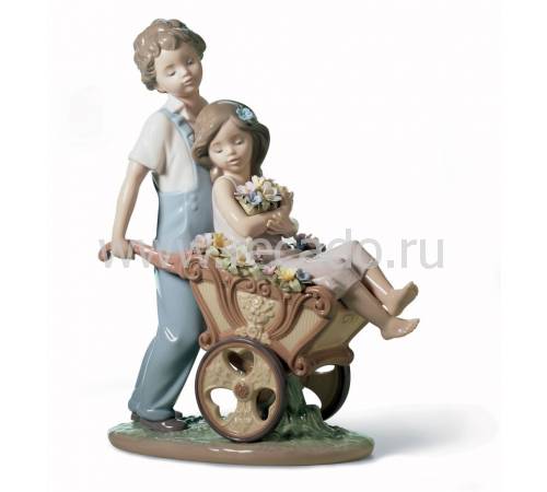 Статуэтка "Самая красивая" Lladro 01006850