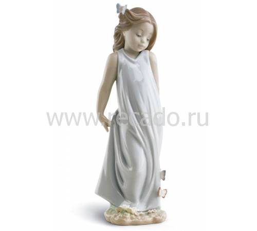 Статуэтка "Подружка мотыльков" Lladro 01006963