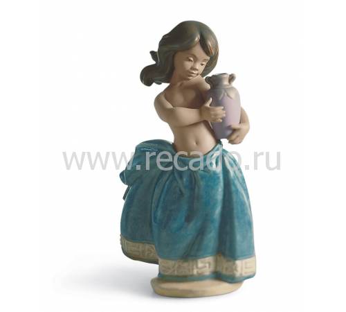 Статуэтка "Спартанка с кувшином" Lladro 01012331