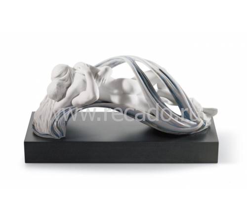 Статуэтка "Желанная любовь" Lladro 01018013