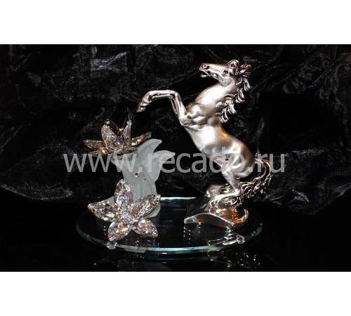 Статуэтка "Конь на дыбах" C.T.F. 20107