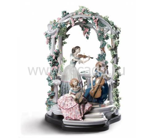 Статуэтка "Летняя симфония" Lladro 01001974