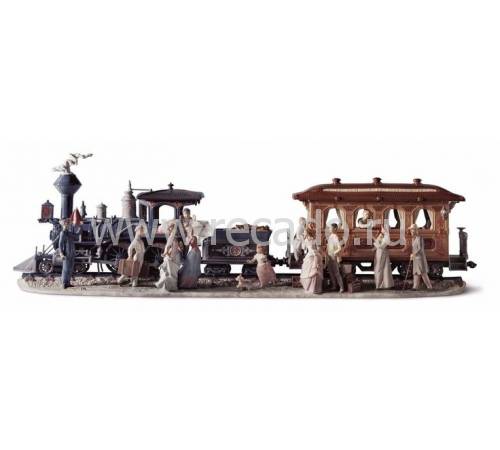 Статуэтка "Большое путешествие" Lladro 01001888