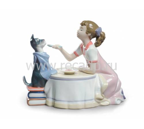 Статуэтка "Пора обедать" Lladro 01009197