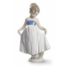 Статуэтка "Взгляни на мое платье" Lladro 01009172