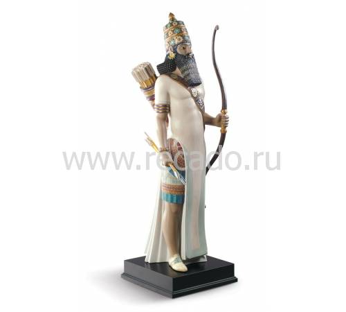 Статуэтка "Ассирийский стрелок" Lladro 01009169