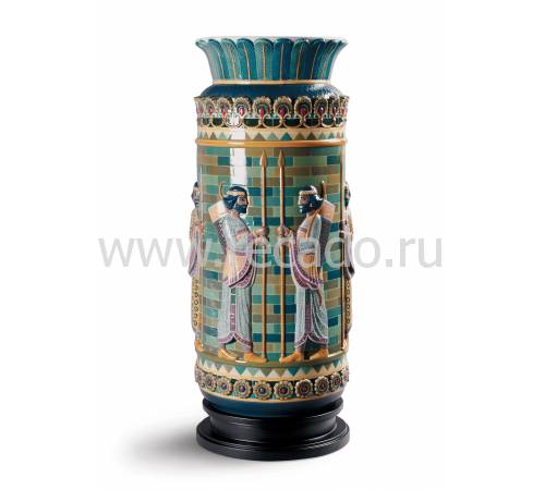 Ваза для цветов "Лучник" Lladro 01008778