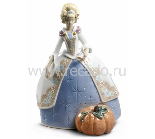 Статуэтка Золушка Lladro 01009353