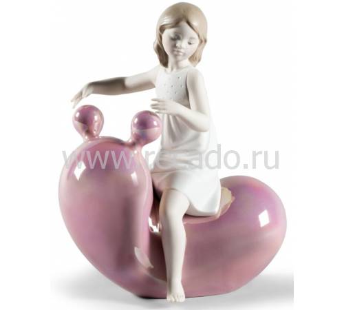 Статуэтка "Маленькая девочка" Lladro 01009367