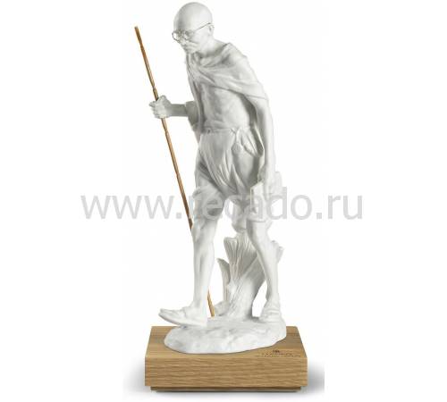 Статуэтка "Фигура Махатмы Ганди. 150-летие" Lladro 01009379