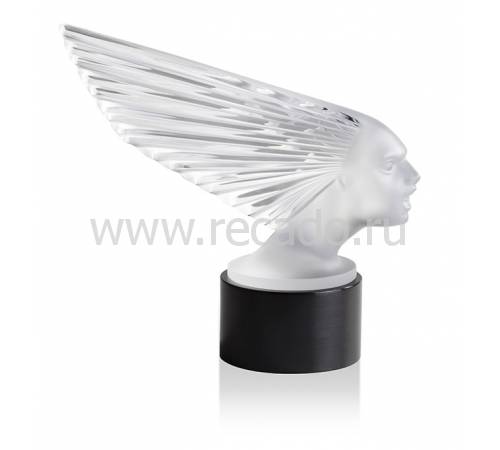 Статуэтка "Victoire" Lalique 10648500