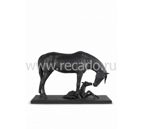 Статуэтка "Кобыла и жеребенок" Lladro 01012560