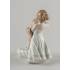Статуэтка "Расчесывание волос" Lladro 01009587