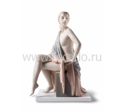Статуэтка "Обнаженная девушка в шали" Lladro 01009733