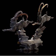 Скульптура из рога козла "Козероги" RV0011818CG