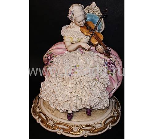 Статуэтка "Дама со скрипкой" Porcellane Principe 1060/PP